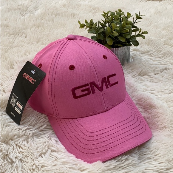 GMC Accessories - GMC Logo Baseball Cap 💗 Pink
